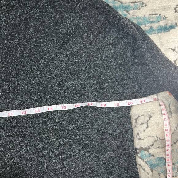 Vero Moda Charcoal Turtleneck - Picture 4 of 7